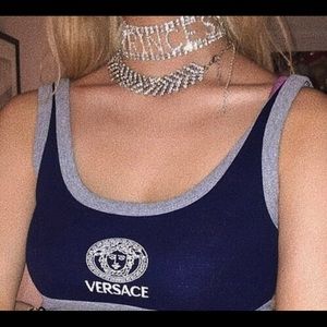 Meet your Posher, Raven